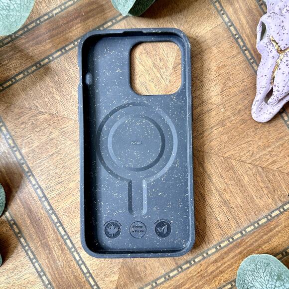 Pela Case NWOT Zodiac Cancer Black Compostable iPhone 14 Pro Max Phone Case - Picture 4 of 7